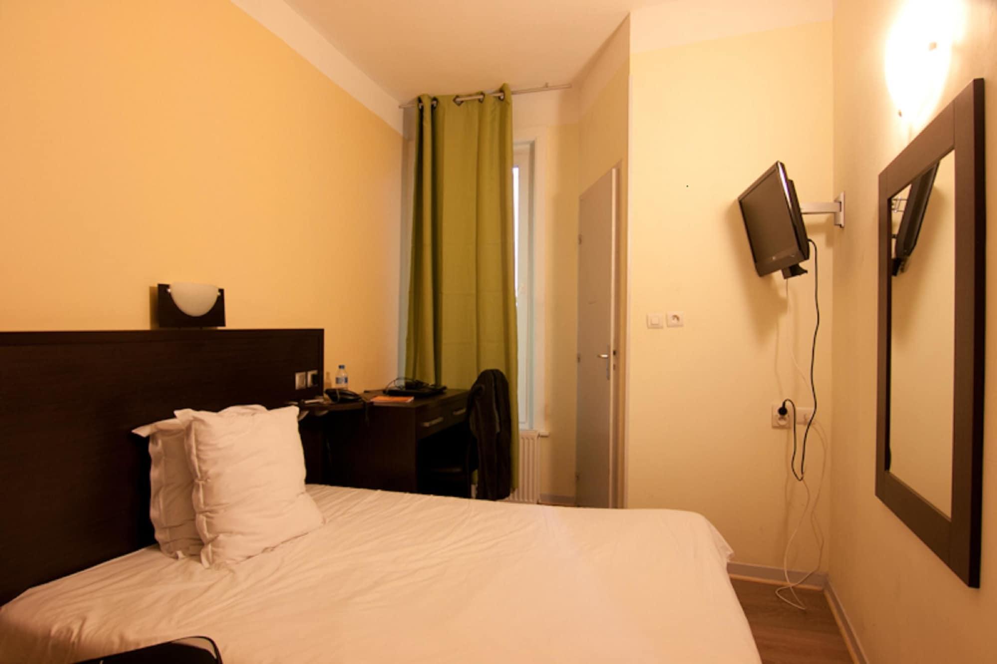 Hotel De Londres Лил Екстериор снимка