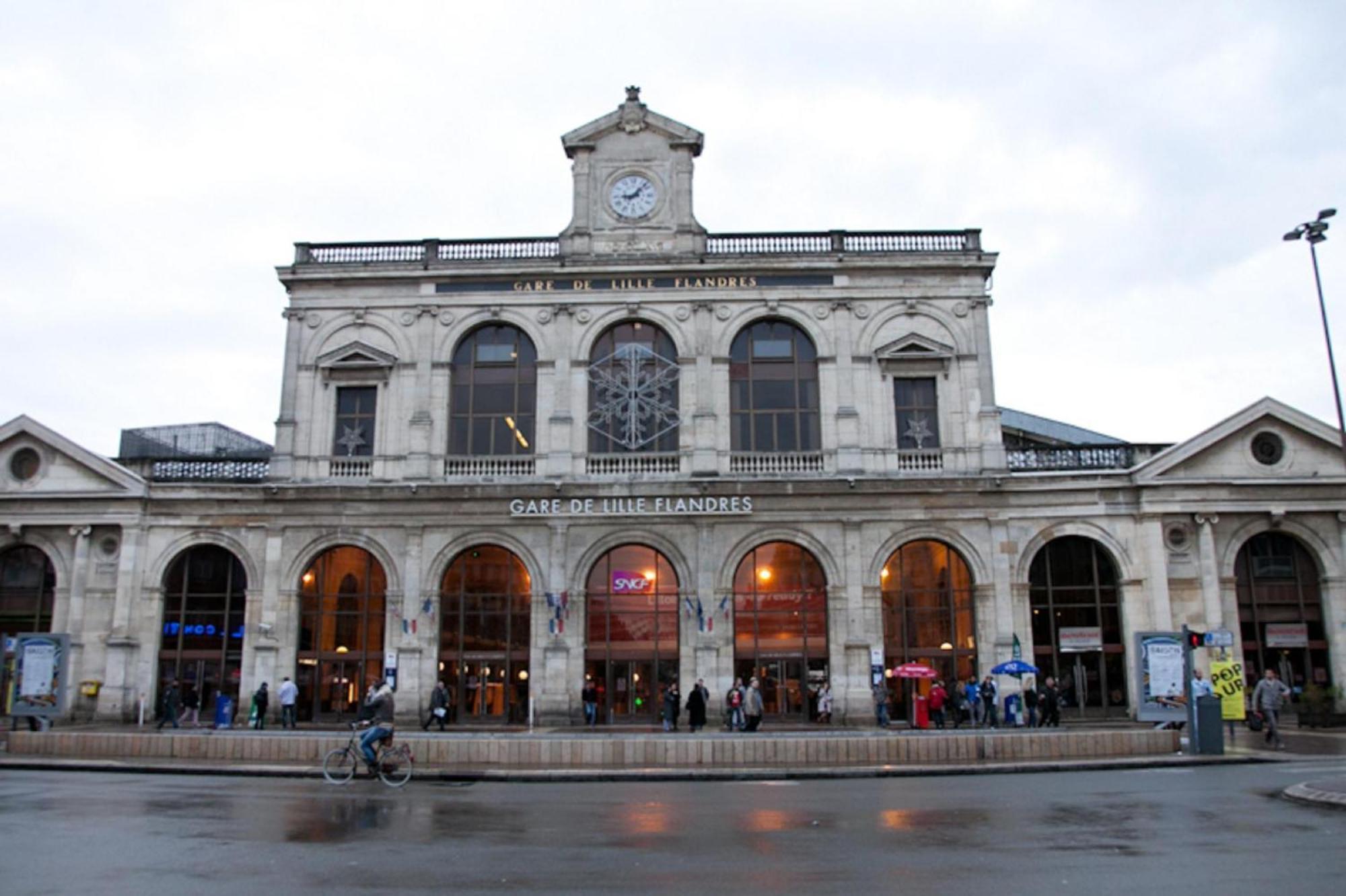 Hotel De Londres Лил Екстериор снимка